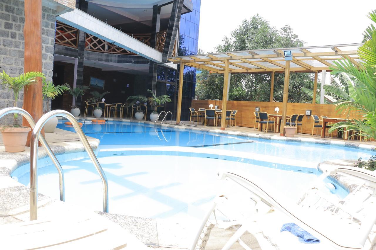 Vip Palace 2 Hotel Goma Exterior photo